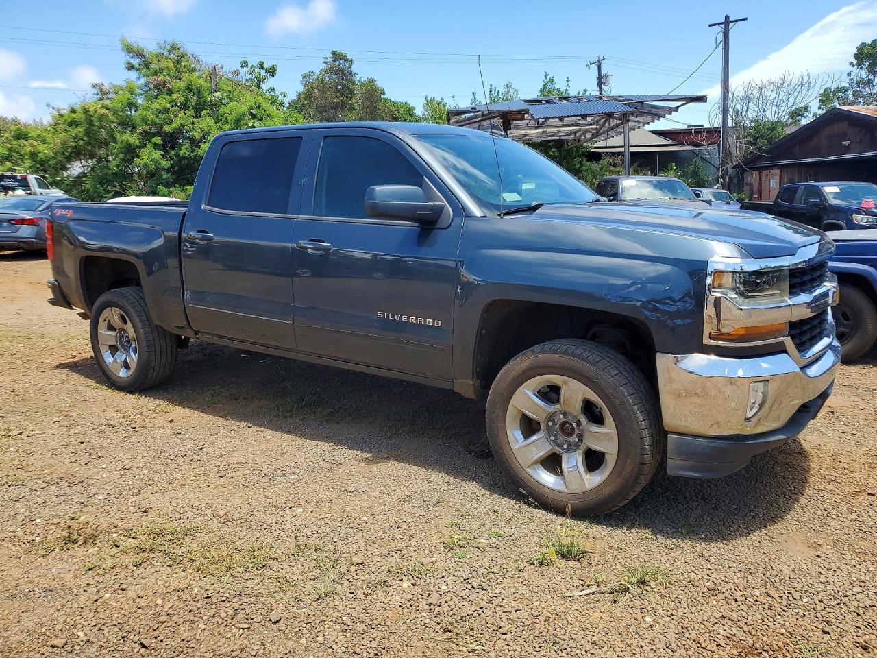 2018 CHEVROLET SILVERADO K1500 LT photo 7