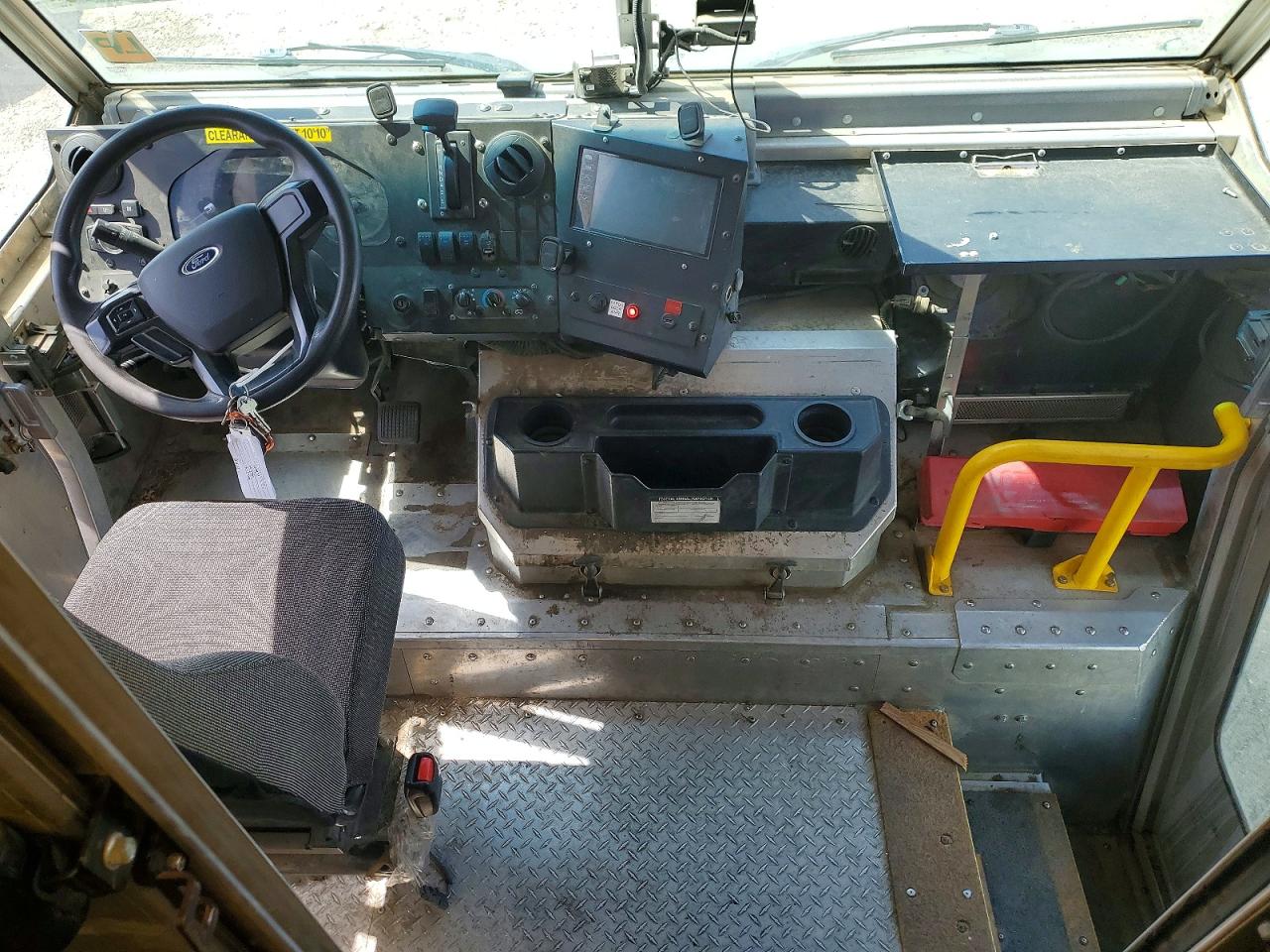 2021 FORD F59 DELIVERY TRUCK photo 8