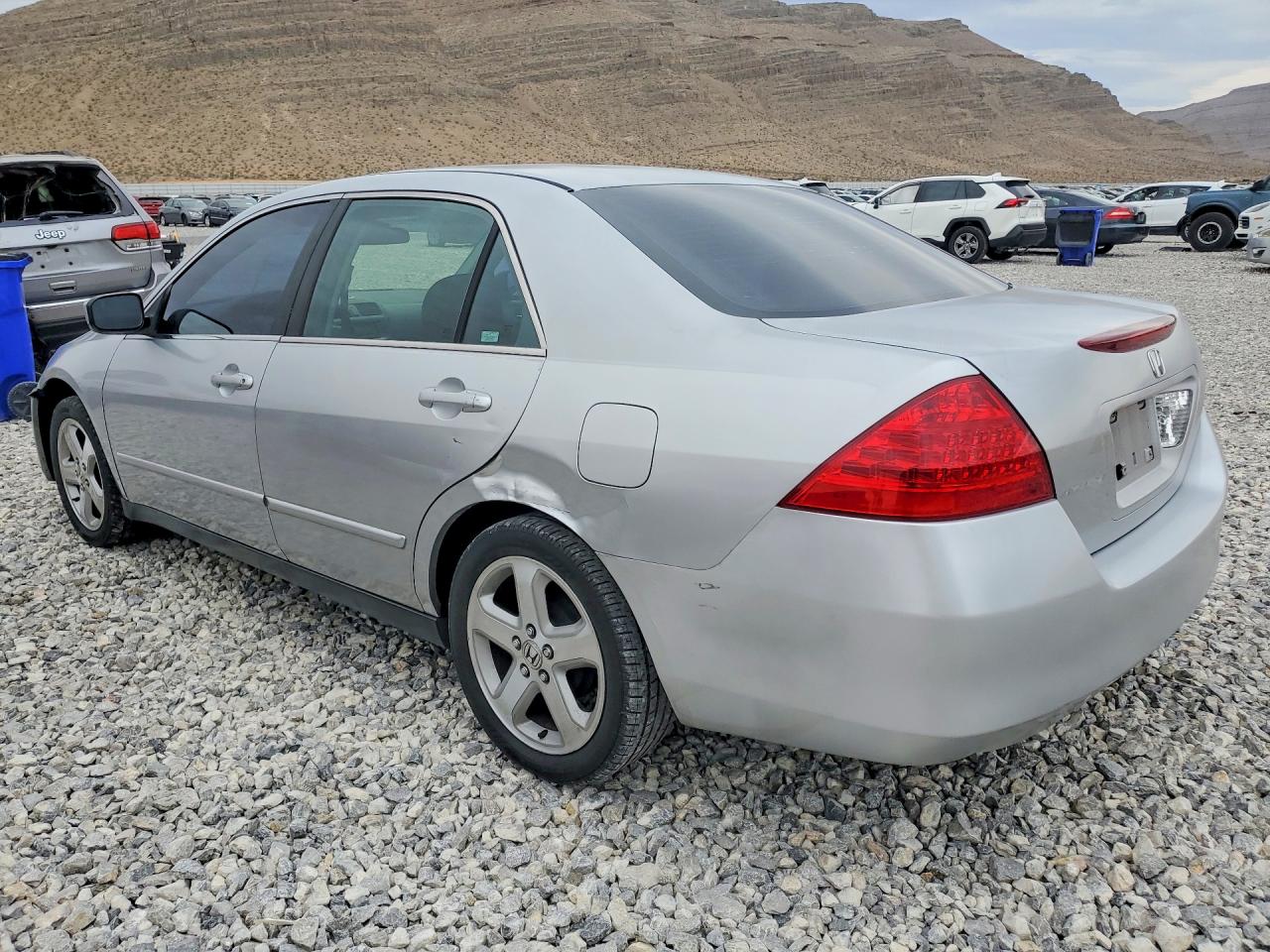 2006 HONDA ACCORD LX photo 3
