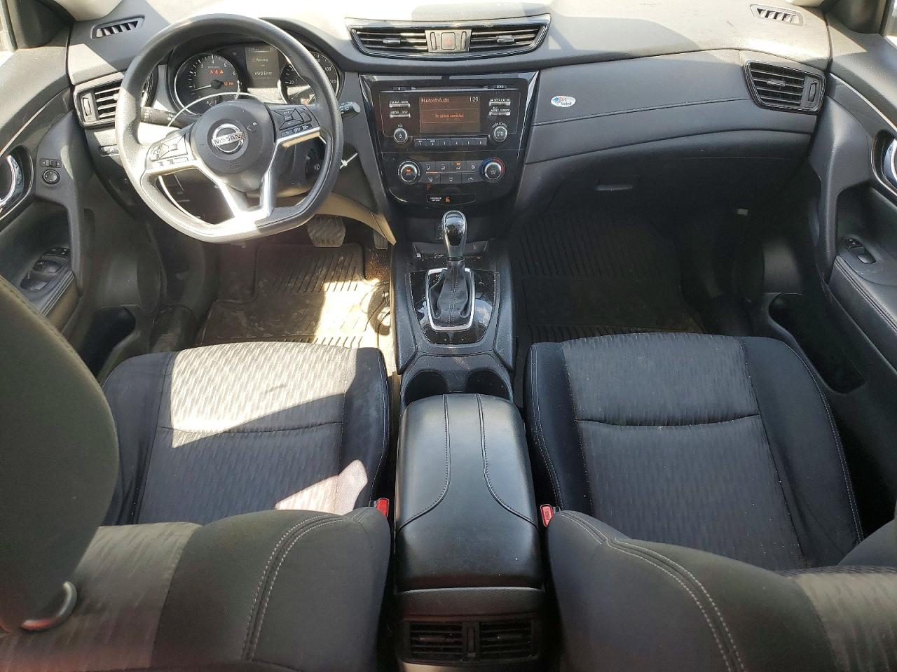 2017 NISSAN ROGUE S photo 15
