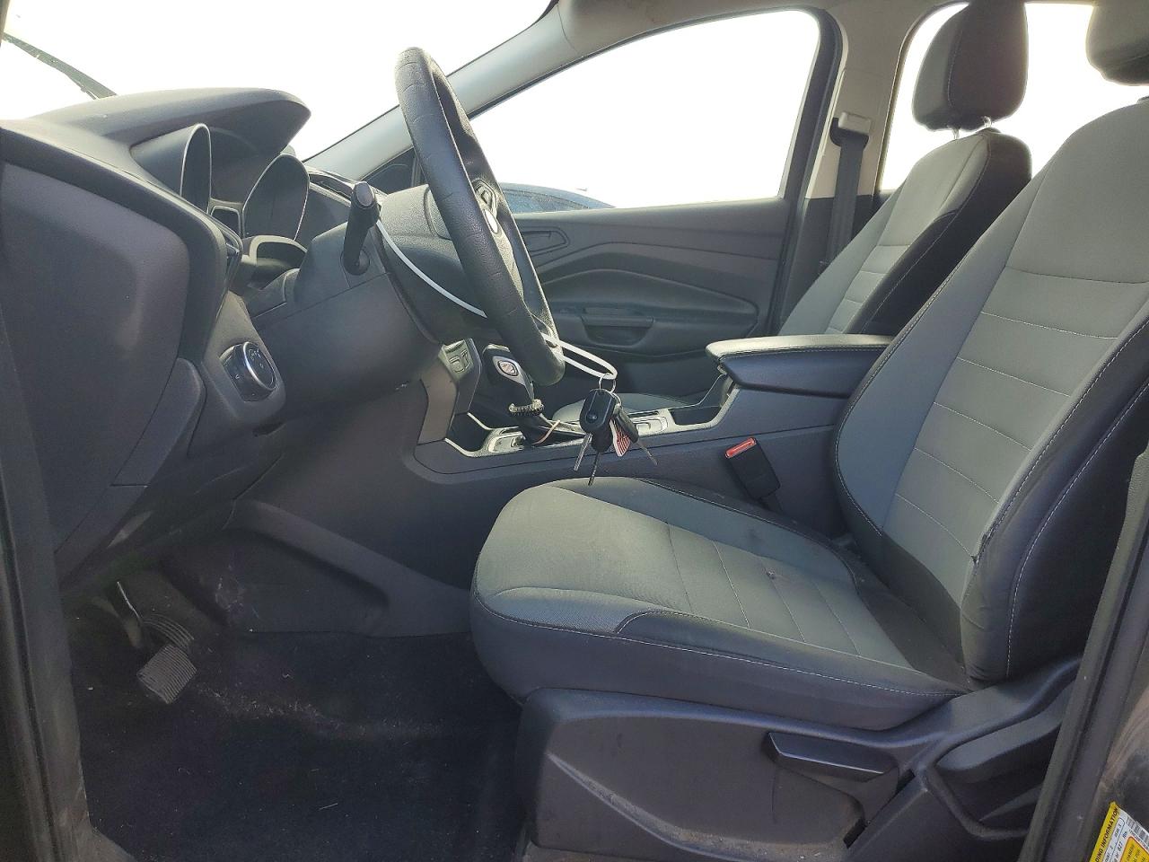 2017 FORD ESCAPE S photo 13