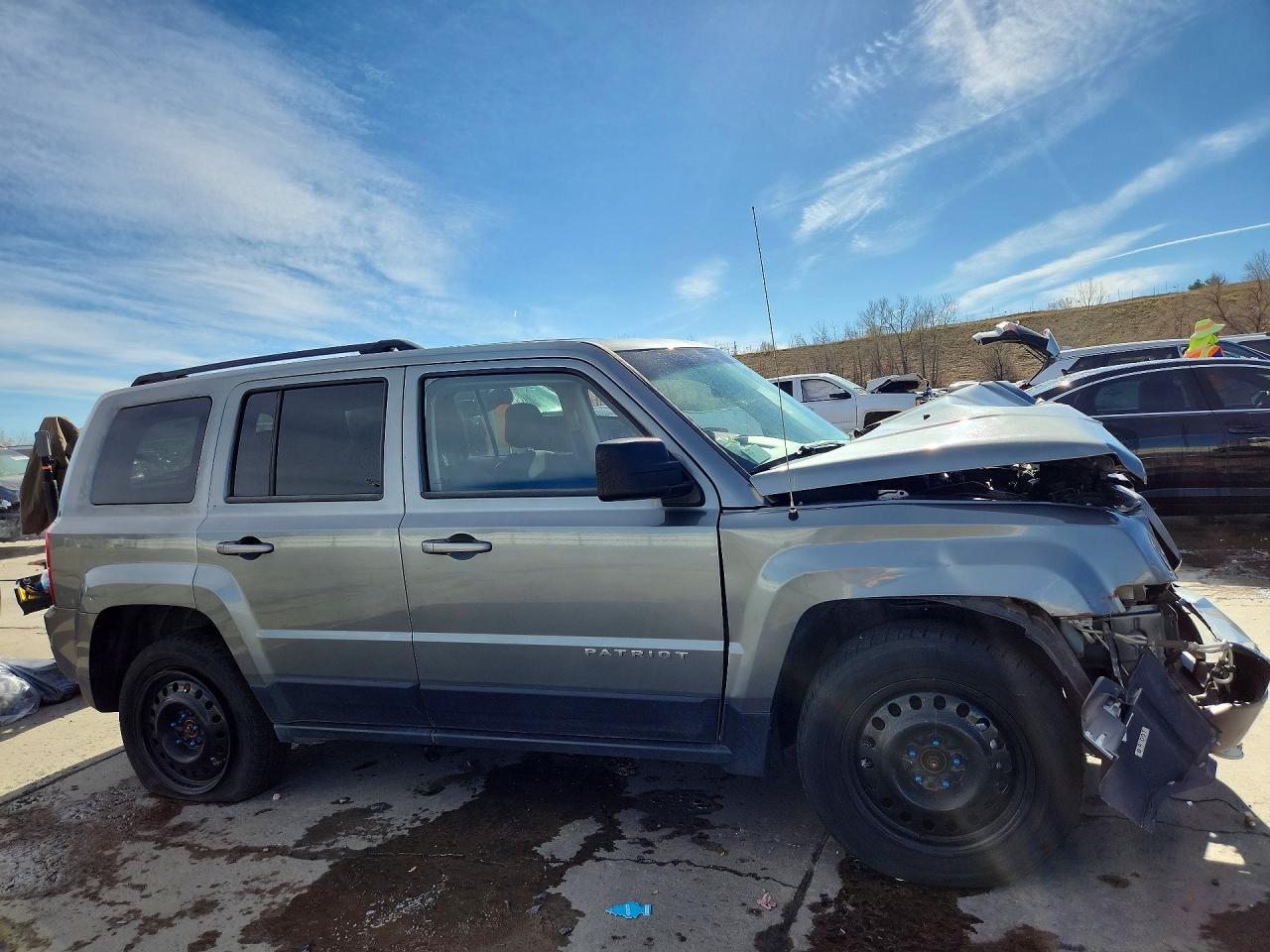 2014 JEEP PATRIOT SPORT photo 4