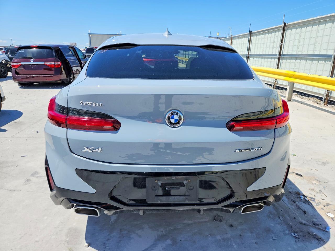 2024 BMW X4 XDRIVE30I photo 11