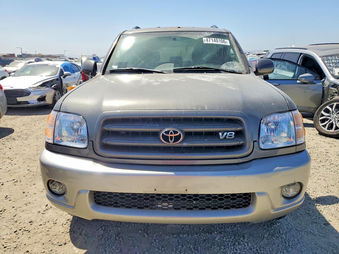 2003 TOYOTA SEQUOIA SR5 photo 13