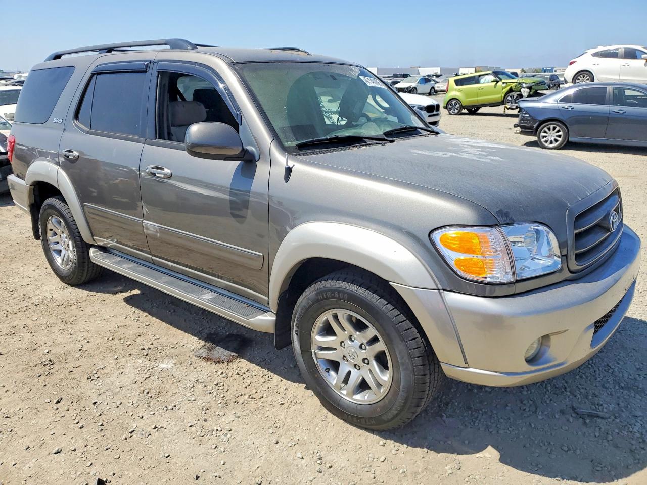 2003 TOYOTA SEQUOIA SR5 photo 10