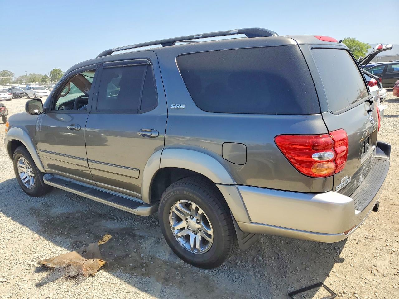 2003 TOYOTA SEQUOIA SR5 photo 4