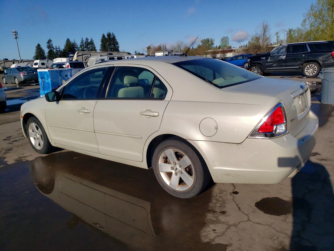 2008 FORD FUSION SE photo 3