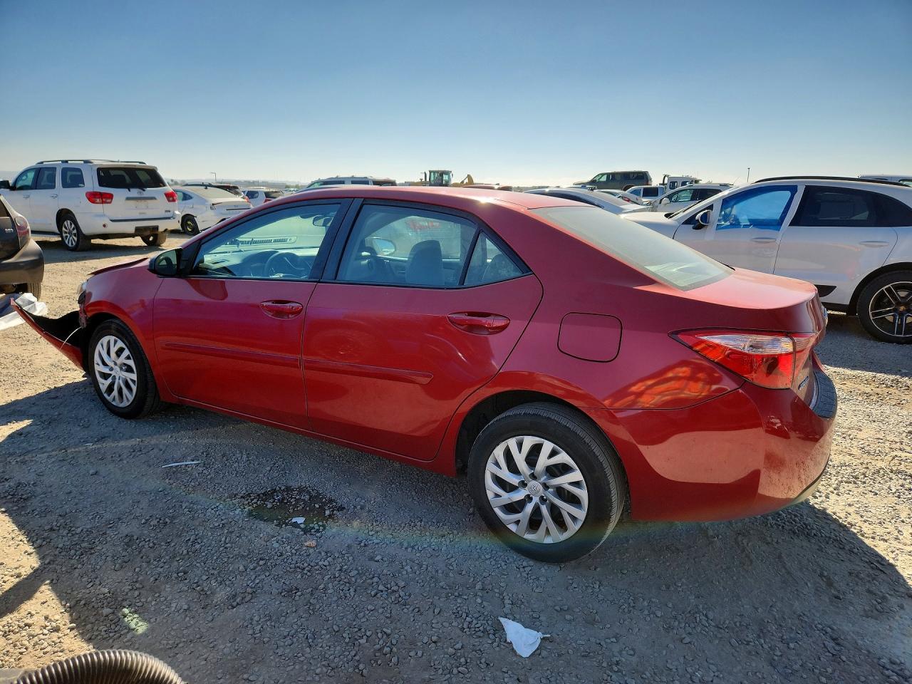 2019 TOYOTA COROLLA LE photo 3