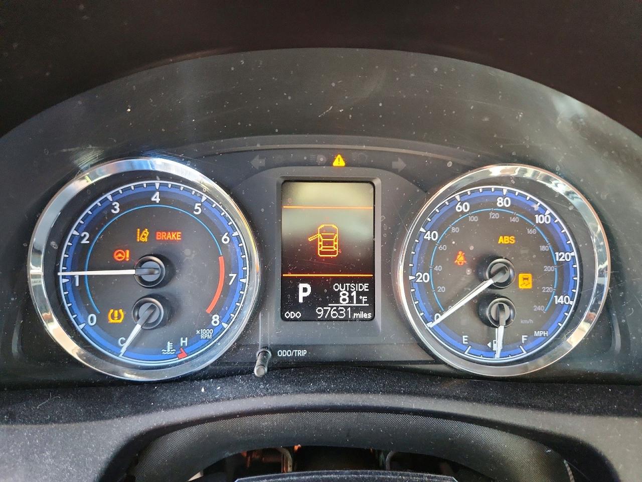 2019 TOYOTA COROLLA LE photo 17