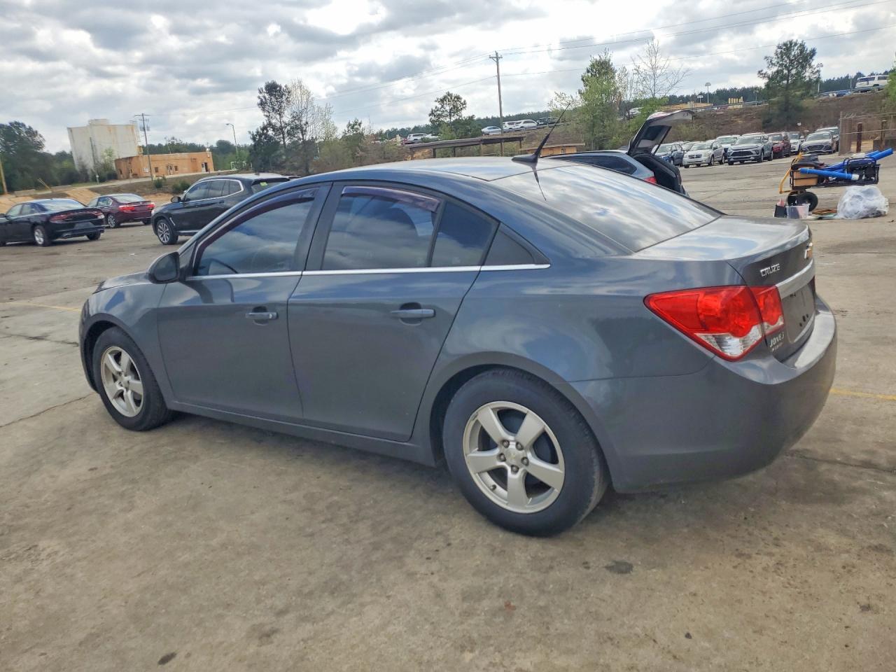 2013 CHEVROLET CRUZE LT photo 3