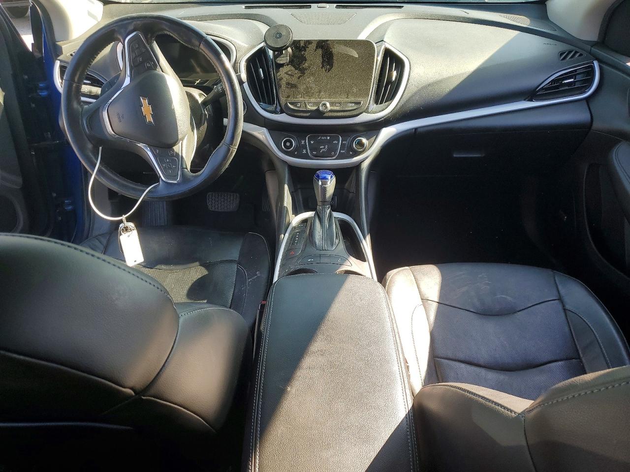 2017 CHEVROLET VOLT LT photo 15