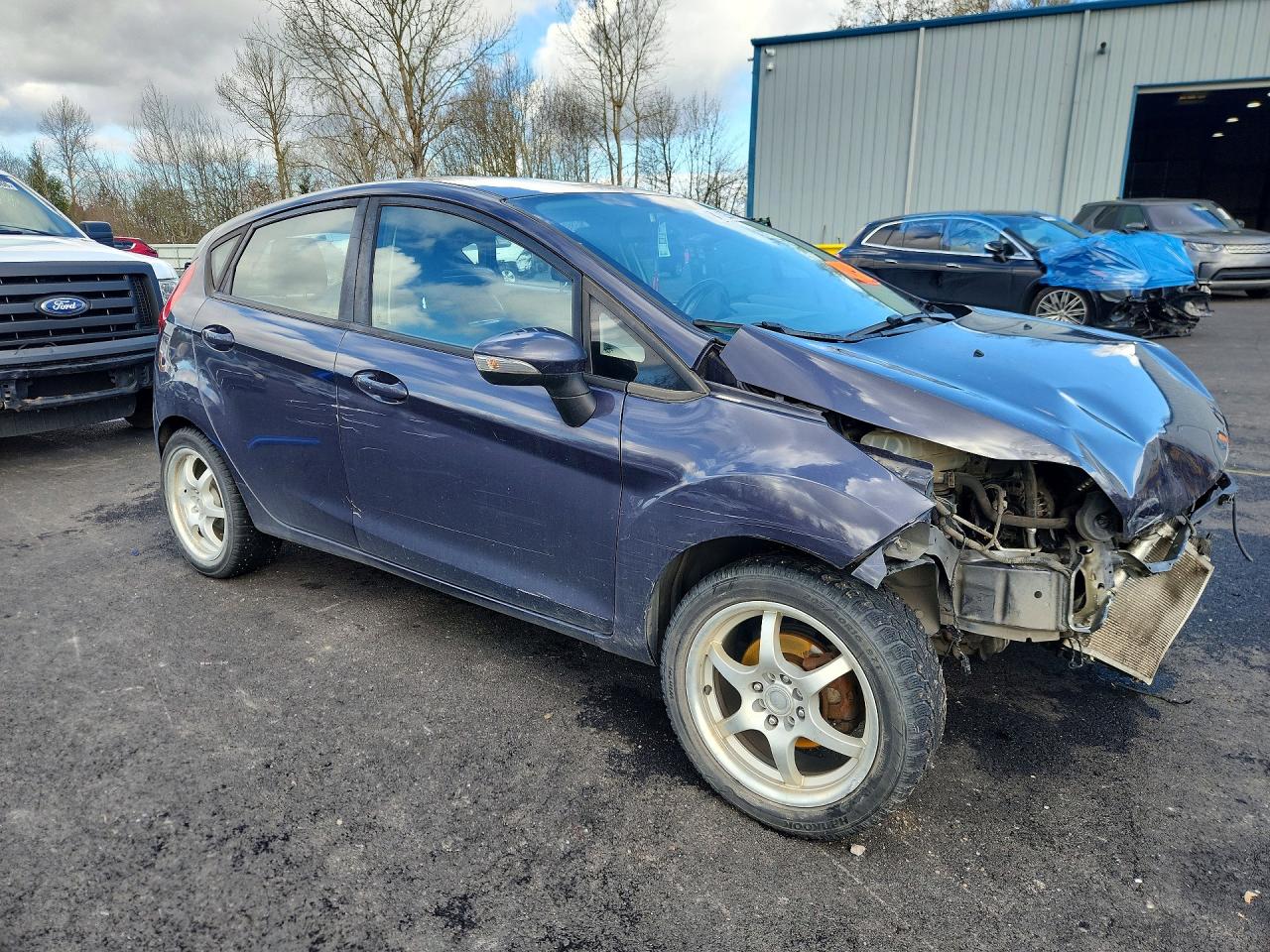 2012 FORD FIESTA SES photo 4