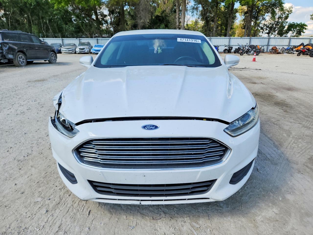 2014 FORD FUSION SE photo 9