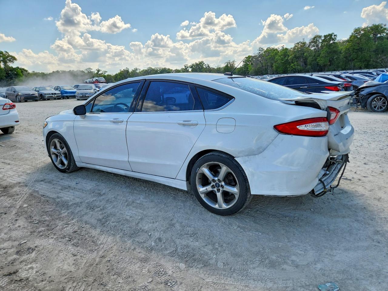 2014 FORD FUSION SE photo 3