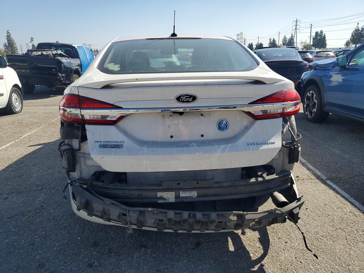 2017 FORD FUSION TITANIUM PHEV photo 6