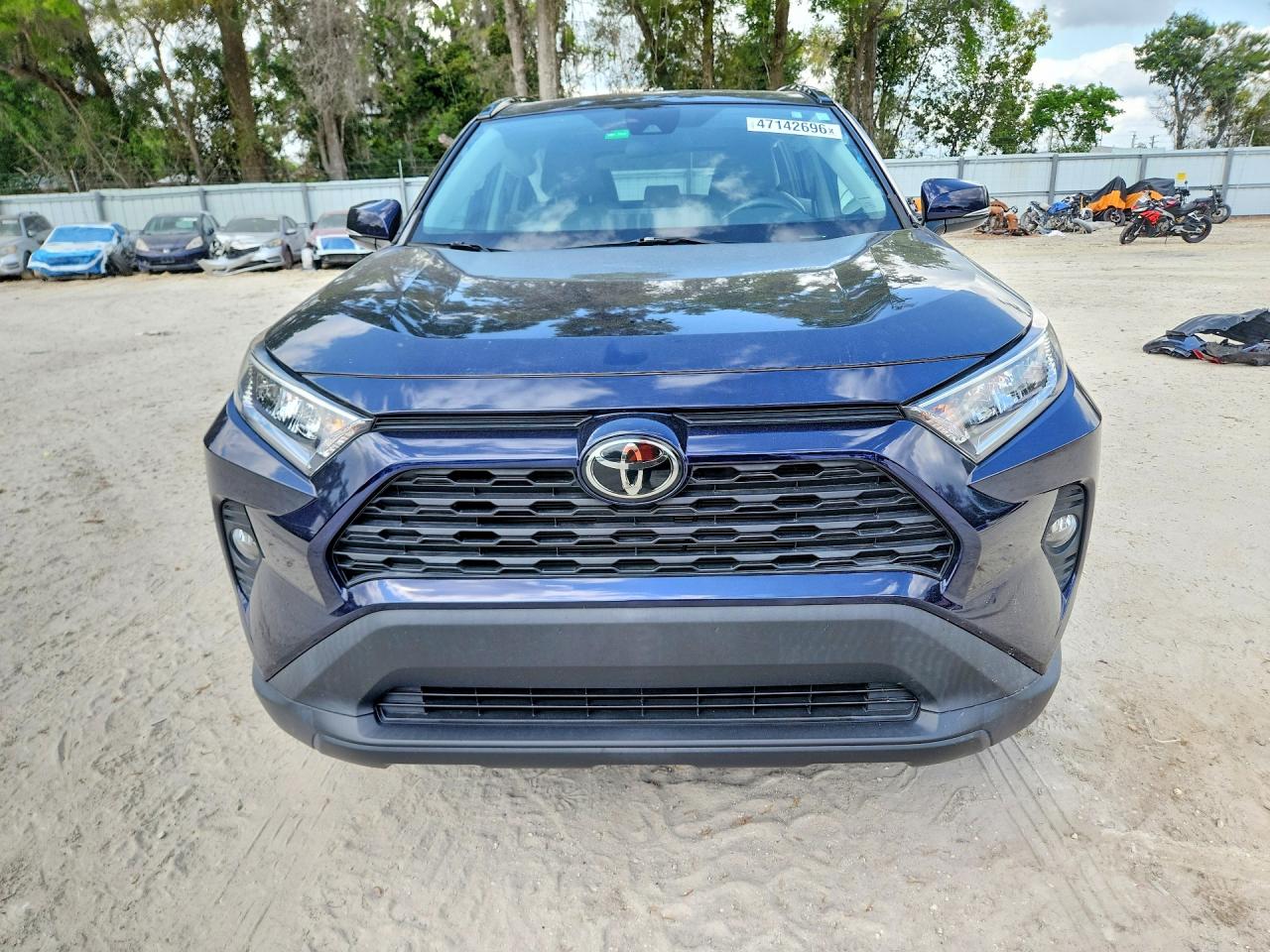 2021 TOYOTA RAV4 XLE PREMIUM photo 5