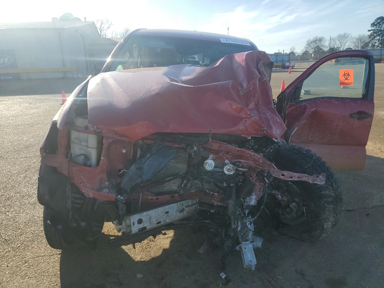2019 TOYOTA TACOMA photo 11