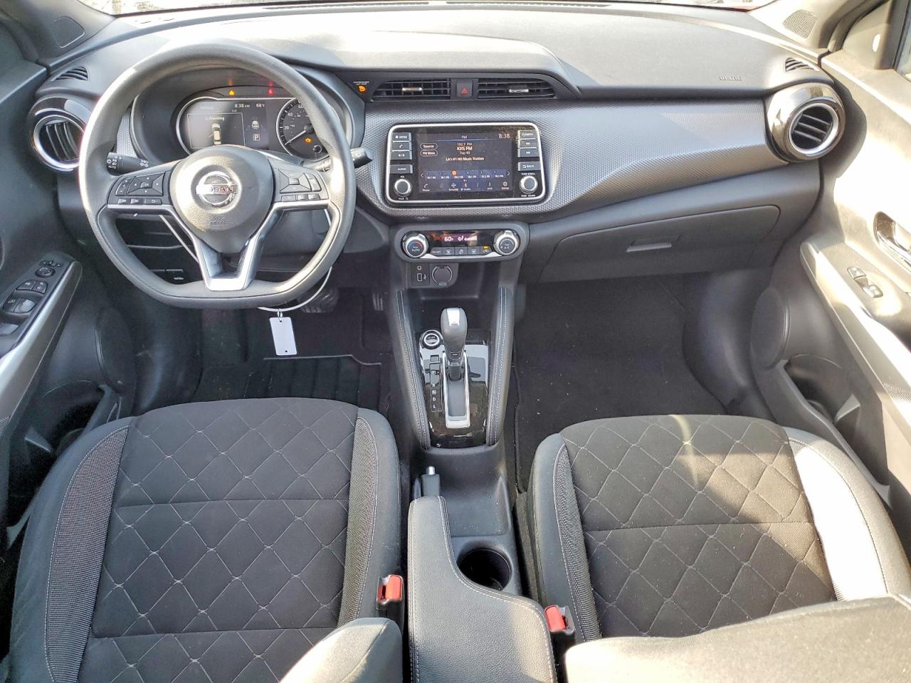 2020 NISSAN KICKS SV photo 15
