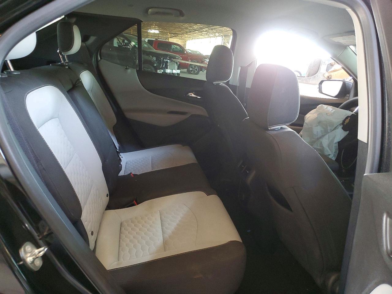 2018 CHEVROLET EQUINOX LS photo 19
