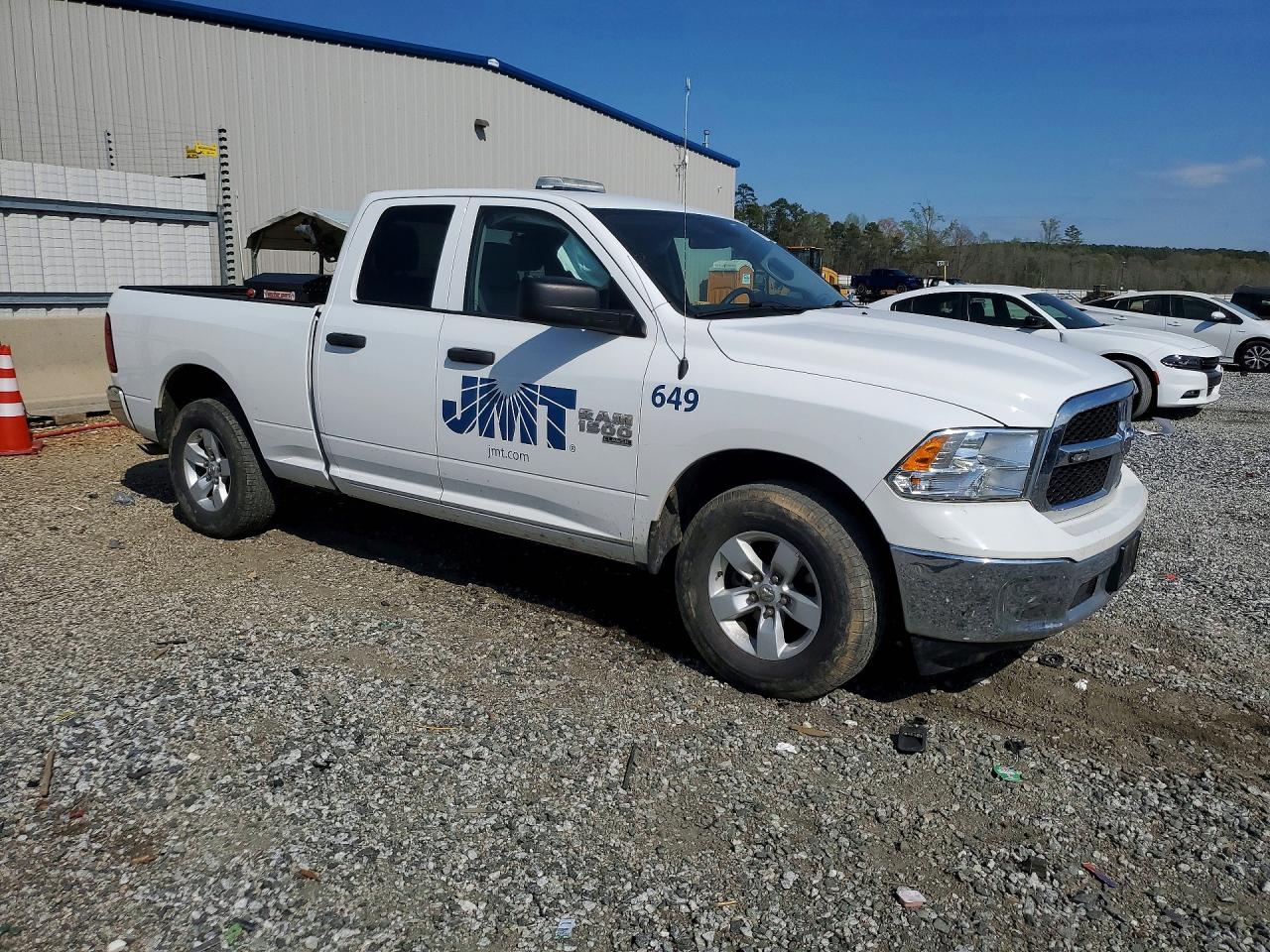 2024 RAM 1500 CLASSIC TRADESMAN photo 7