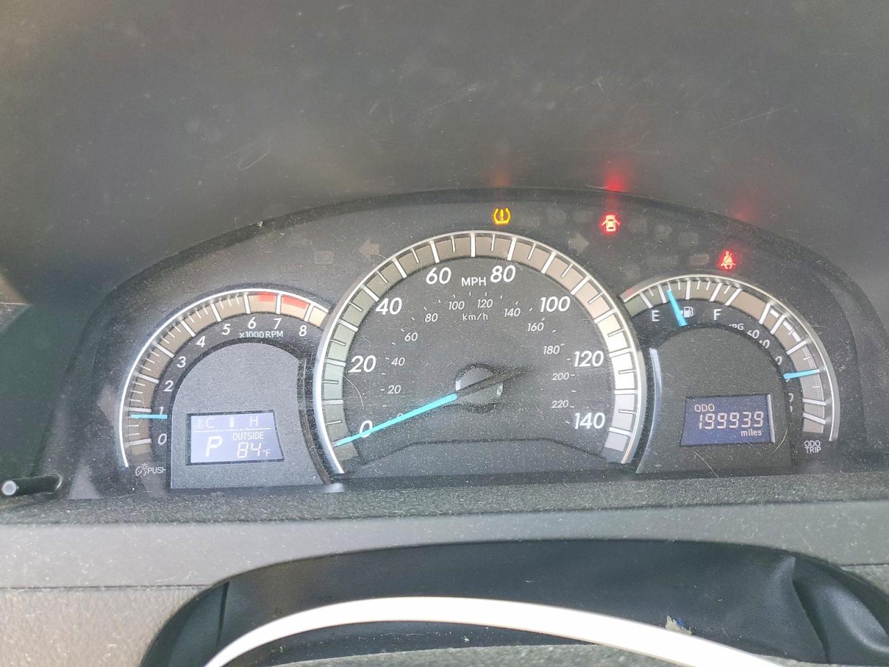 2012 TOYOTA CAMRY SE photo 17
