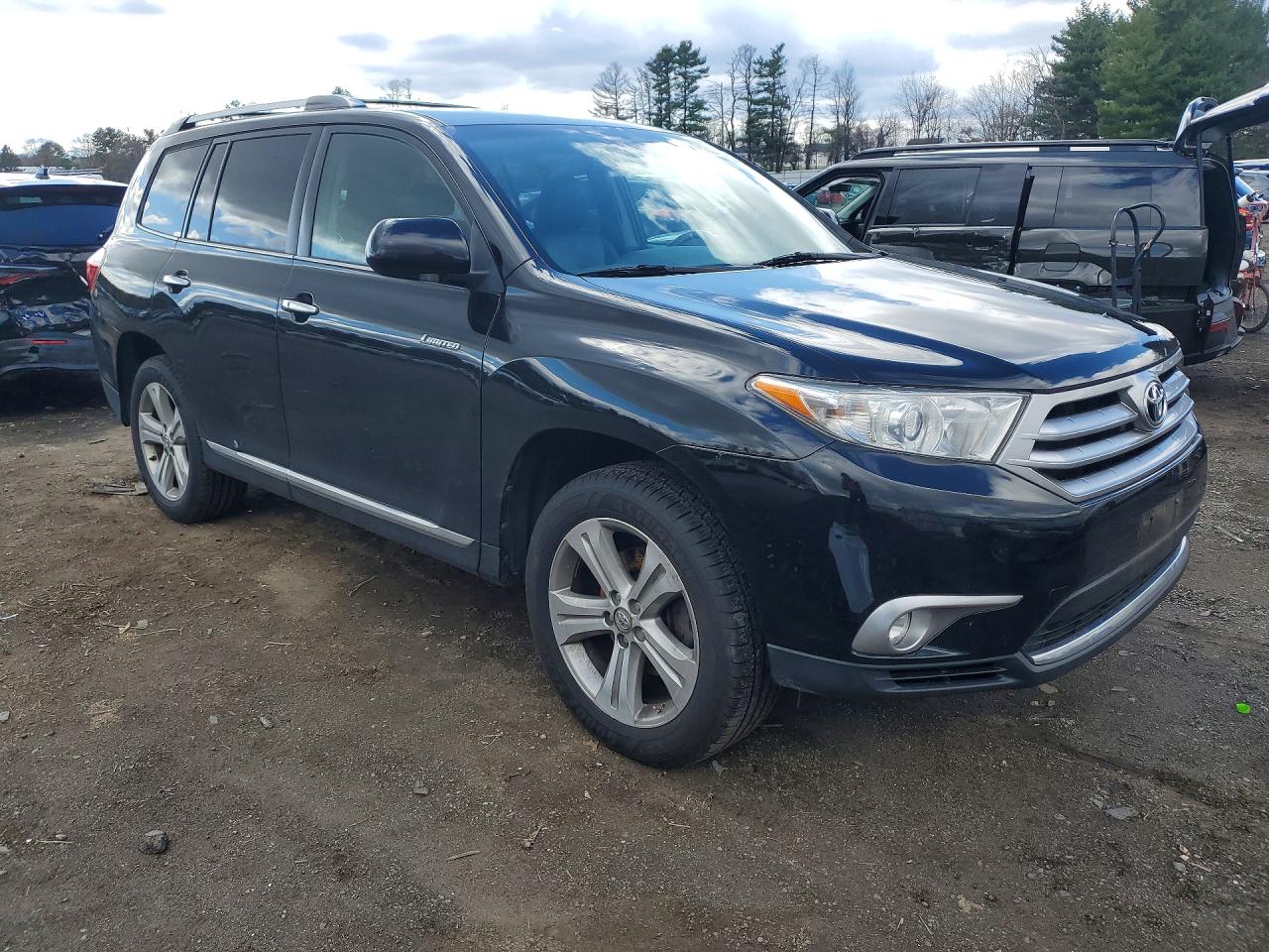 2013 TOYOTA HIGHLANDER LIMITED photo 7