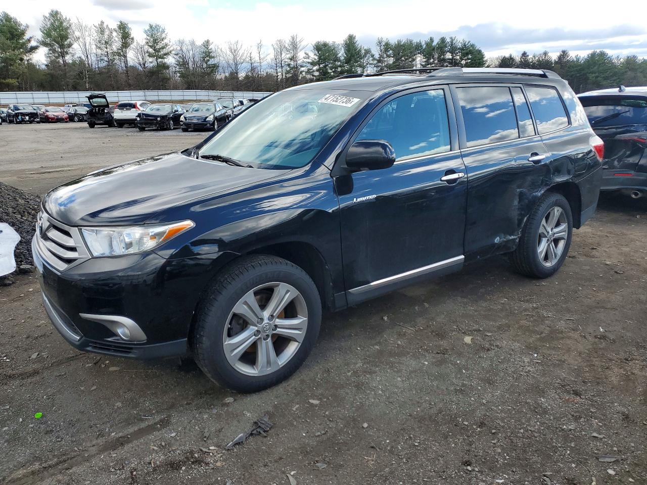2013 TOYOTA HIGHLANDER