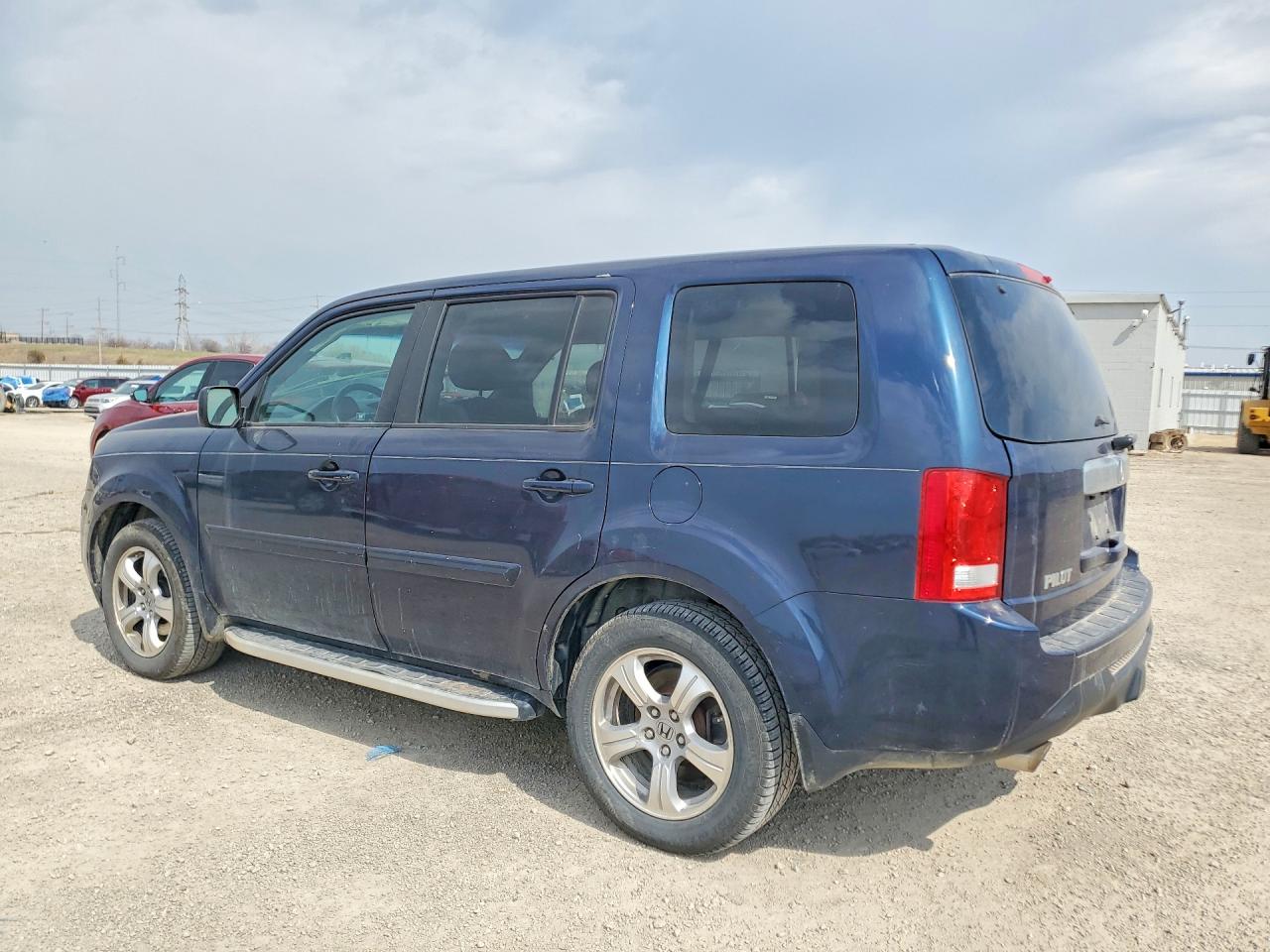 2012 HONDA PILOT EX photo 4