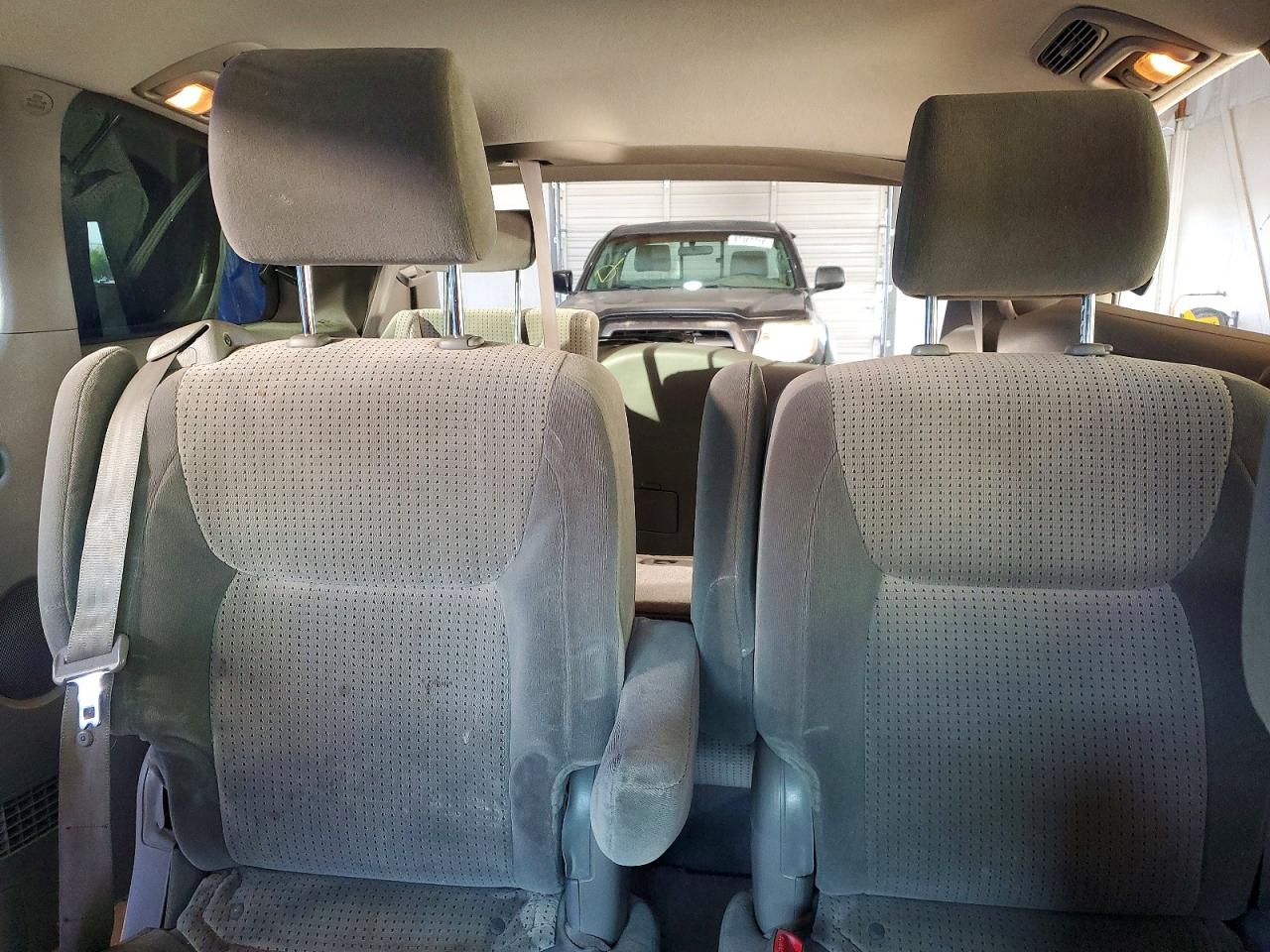 2006 TOYOTA SIENNA LE 7 PASSENGER photo 19