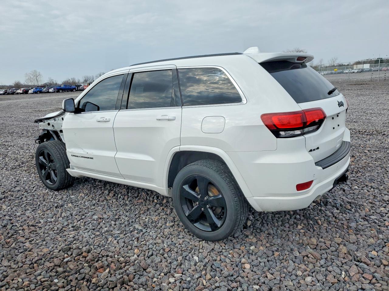 2015 JEEP GRAND CHEROKEE LAREDO photo 3