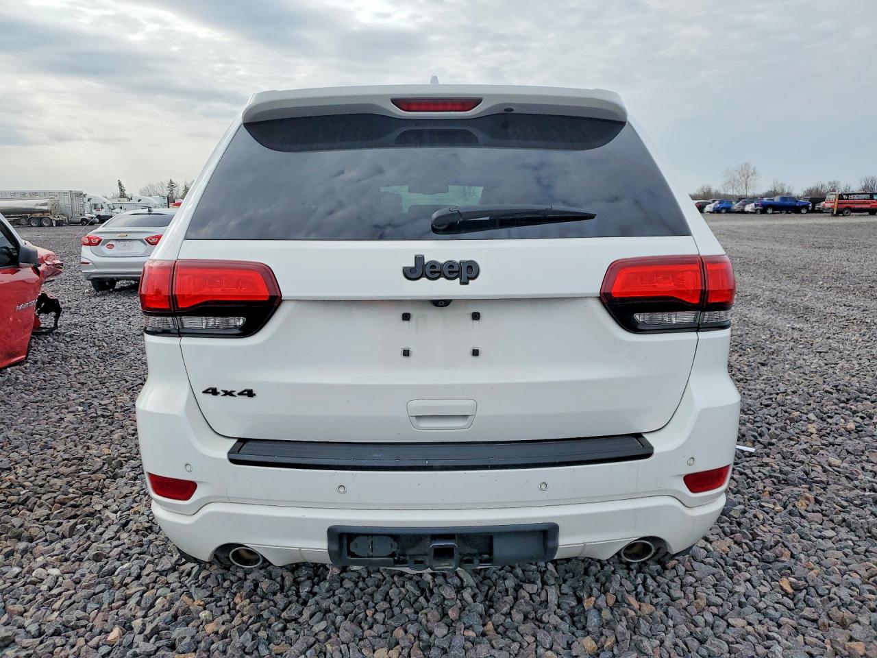 2015 JEEP GRAND CHEROKEE LAREDO photo 11