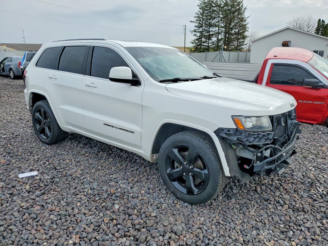 2015 JEEP GRAND CHEROKEE LAREDO photo 7