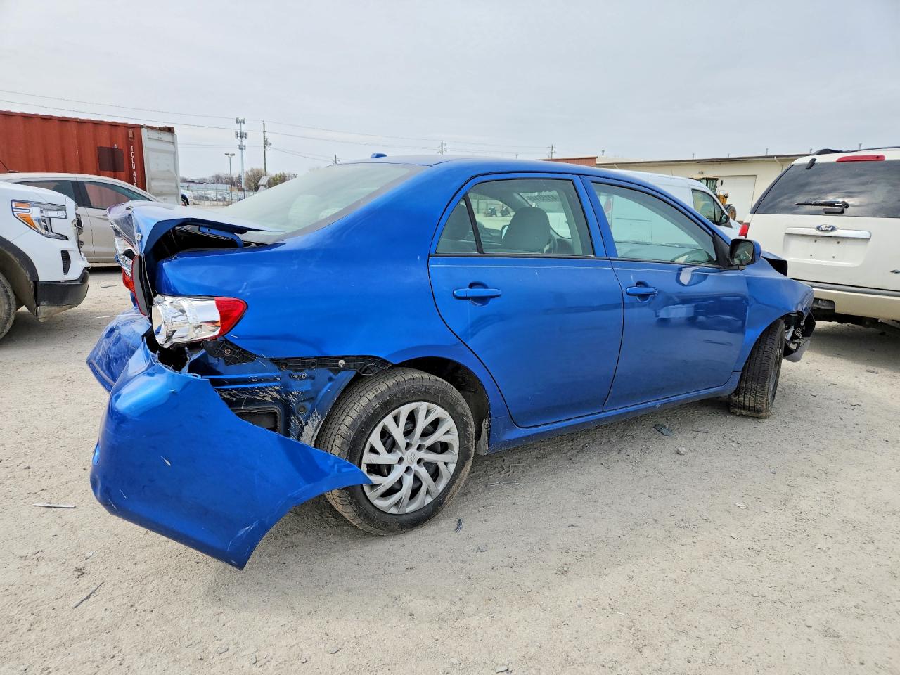2010 TOYOTA COROLLA LE photo 5