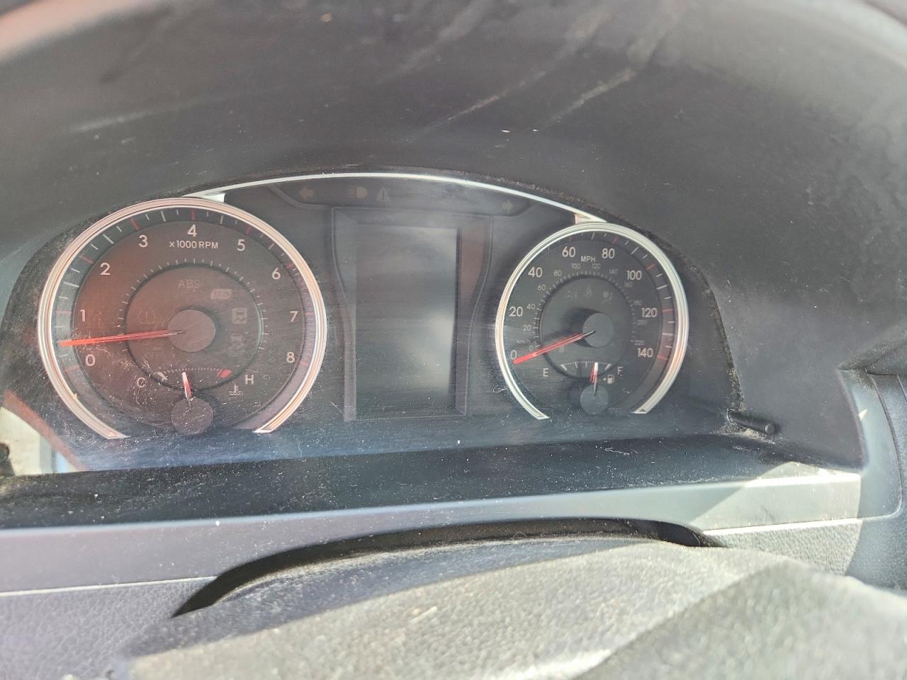 2016 TOYOTA CAMRY SE photo 25