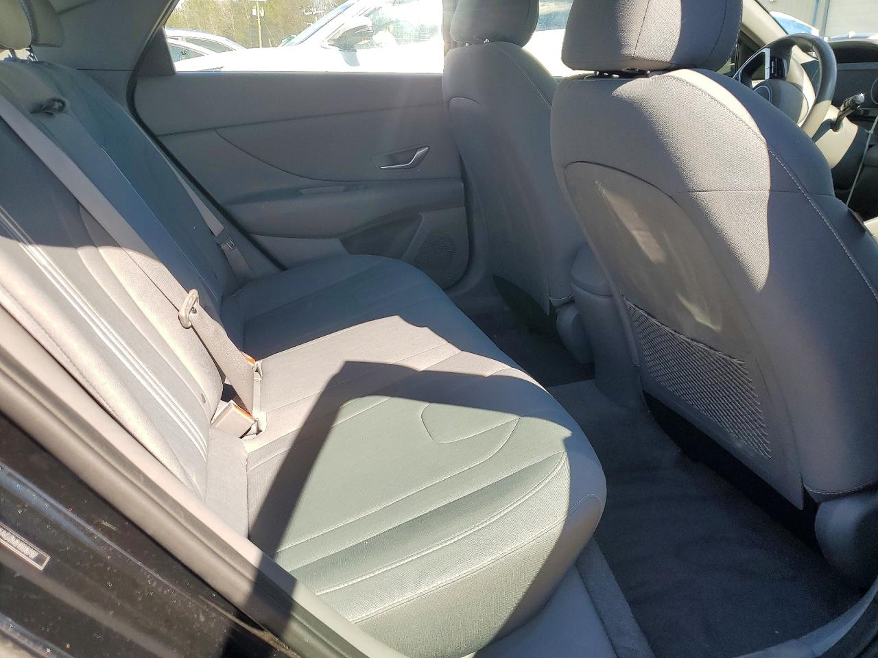 2021 HYUNDAI ELANTRA SEL photo 10
