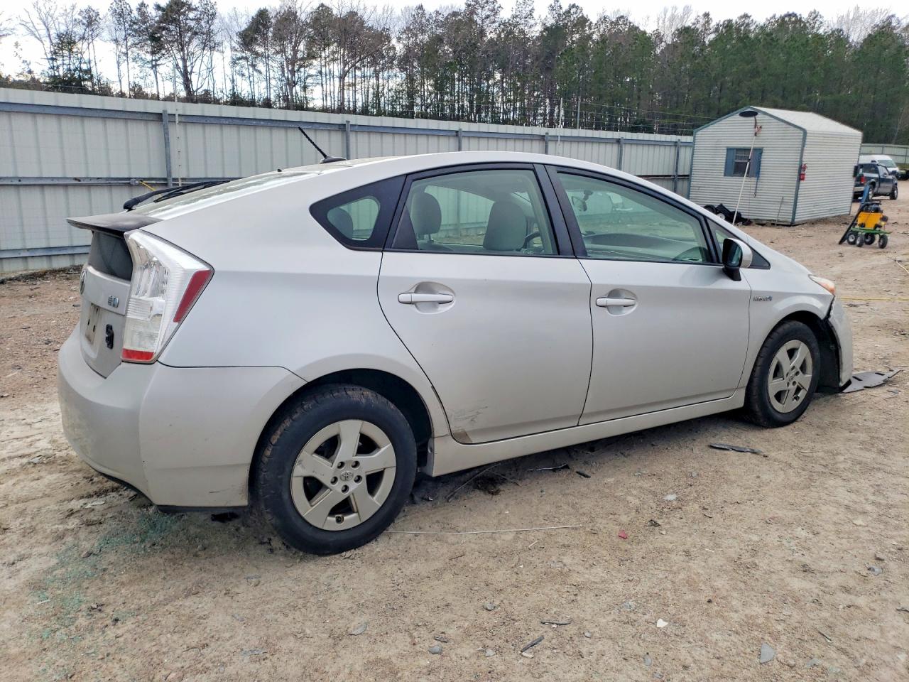 2010 TOYOTA PRIUS II photo 5