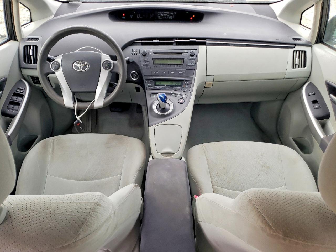 2010 TOYOTA PRIUS II photo 15