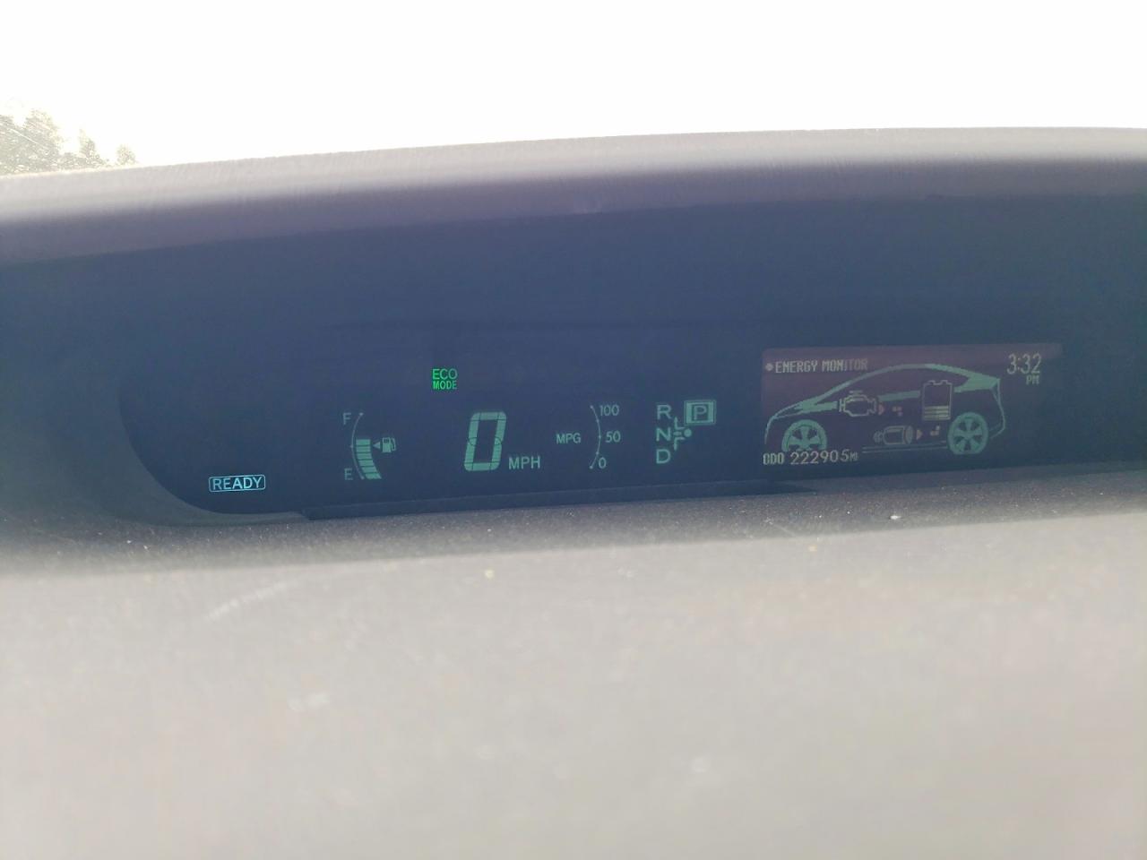 2010 TOYOTA PRIUS II photo 17