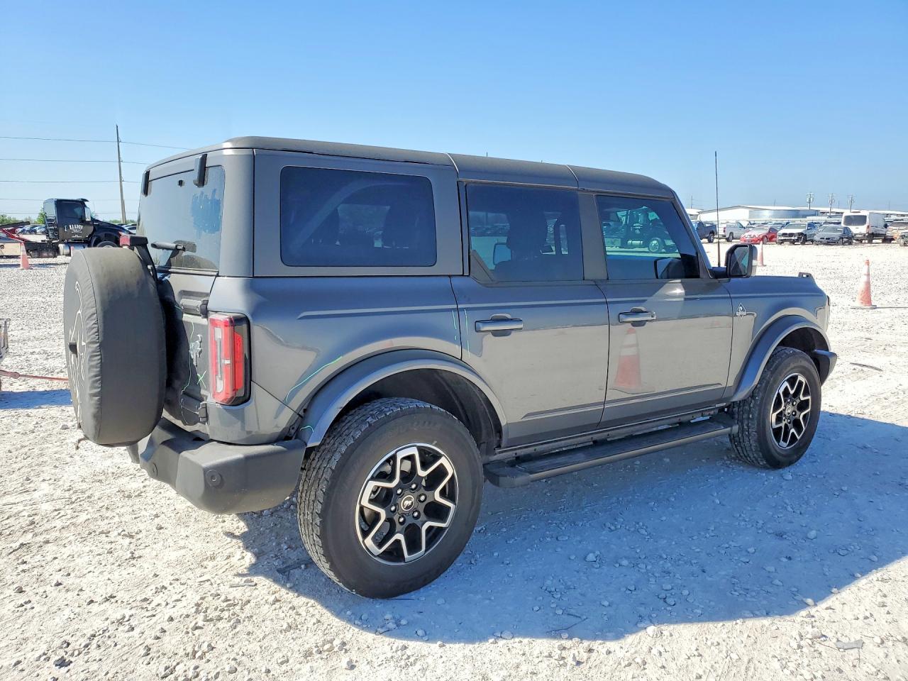 2021 FORD BRONCO BASE photo 3