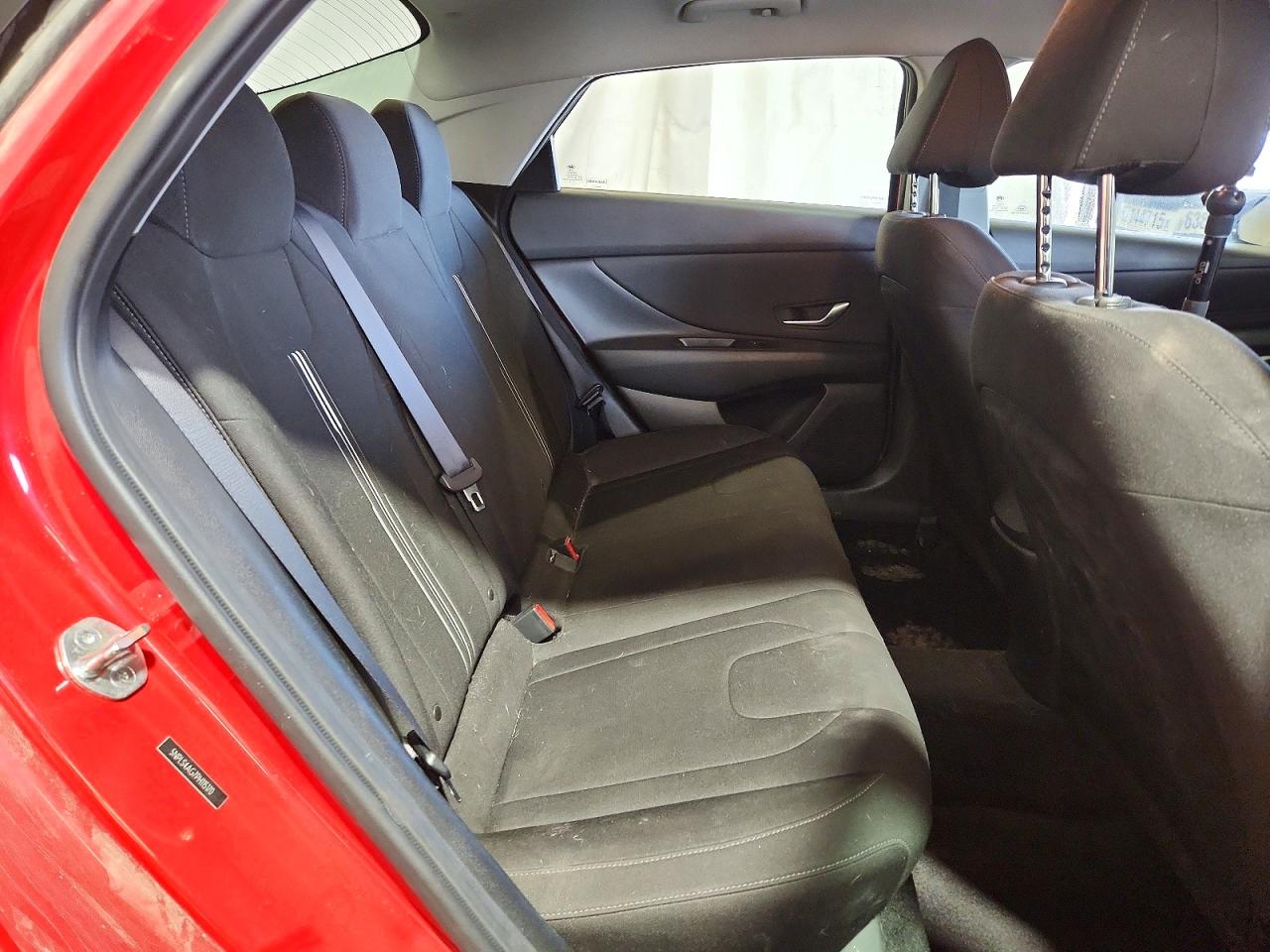 2023 HYUNDAI ELANTRA SEL photo 19