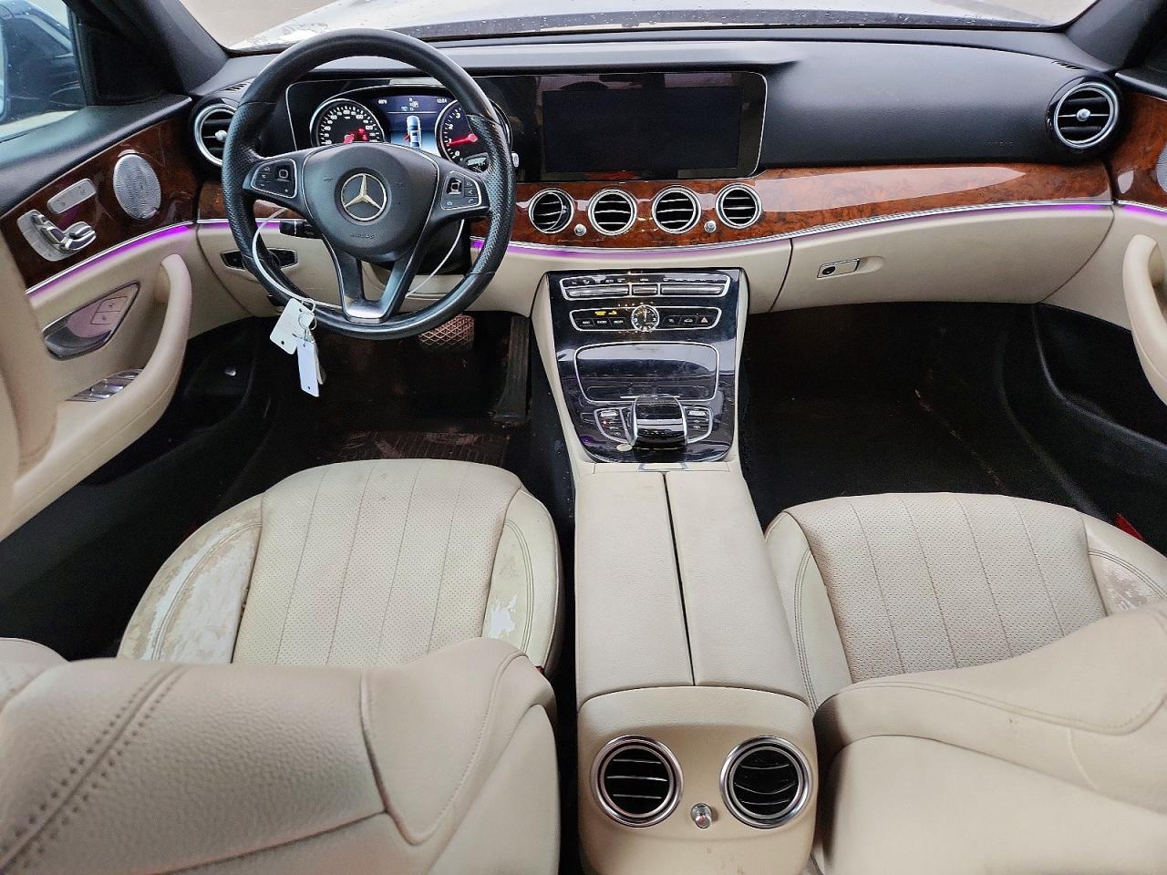 2017 MERCEDES-BENZ E 300 4MATIC photo 8