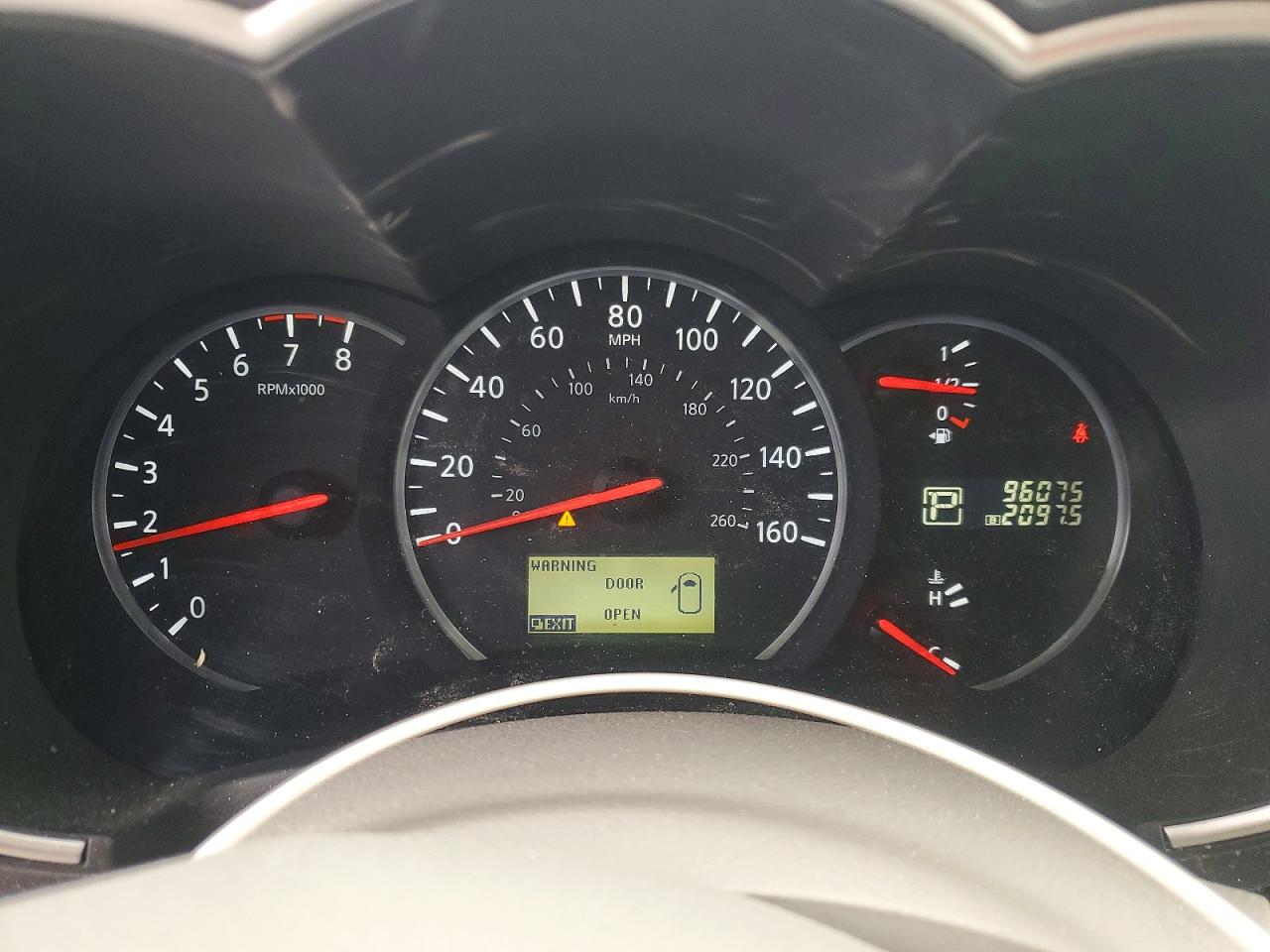 2014 NISSAN QUEST 3.5 SV photo 9