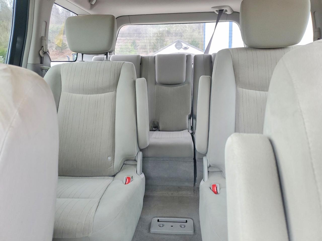 2014 NISSAN QUEST 3.5 SV photo 10