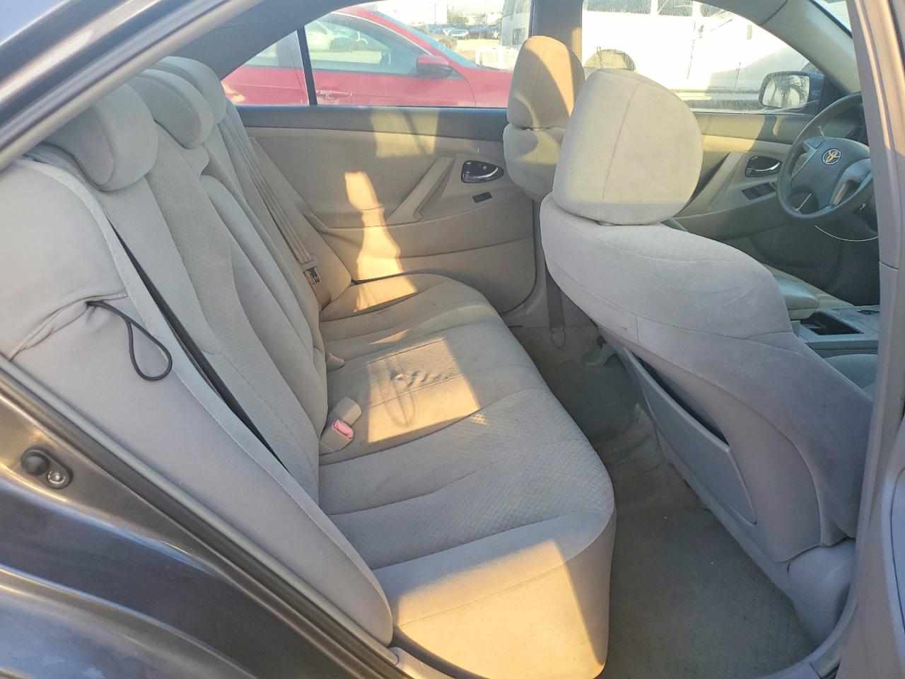 2007 TOYOTA CAMRY LE photo 10
