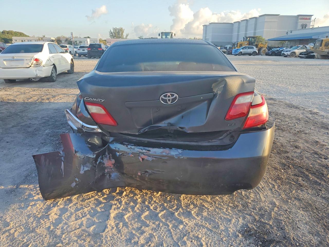 2007 TOYOTA CAMRY LE photo 6