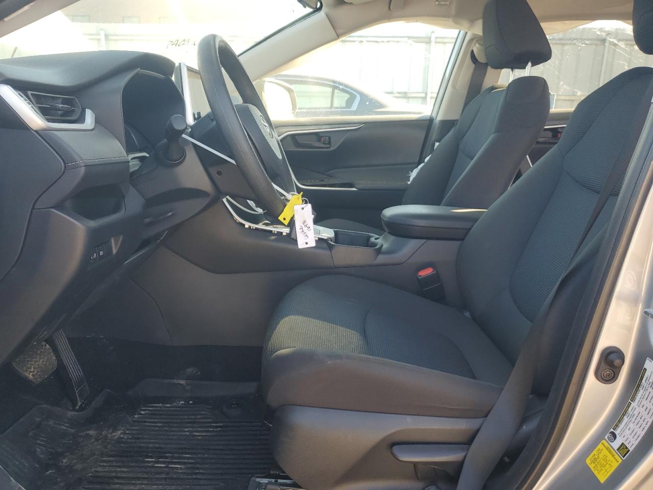 2024 TOYOTA RAV4 LE photo 13