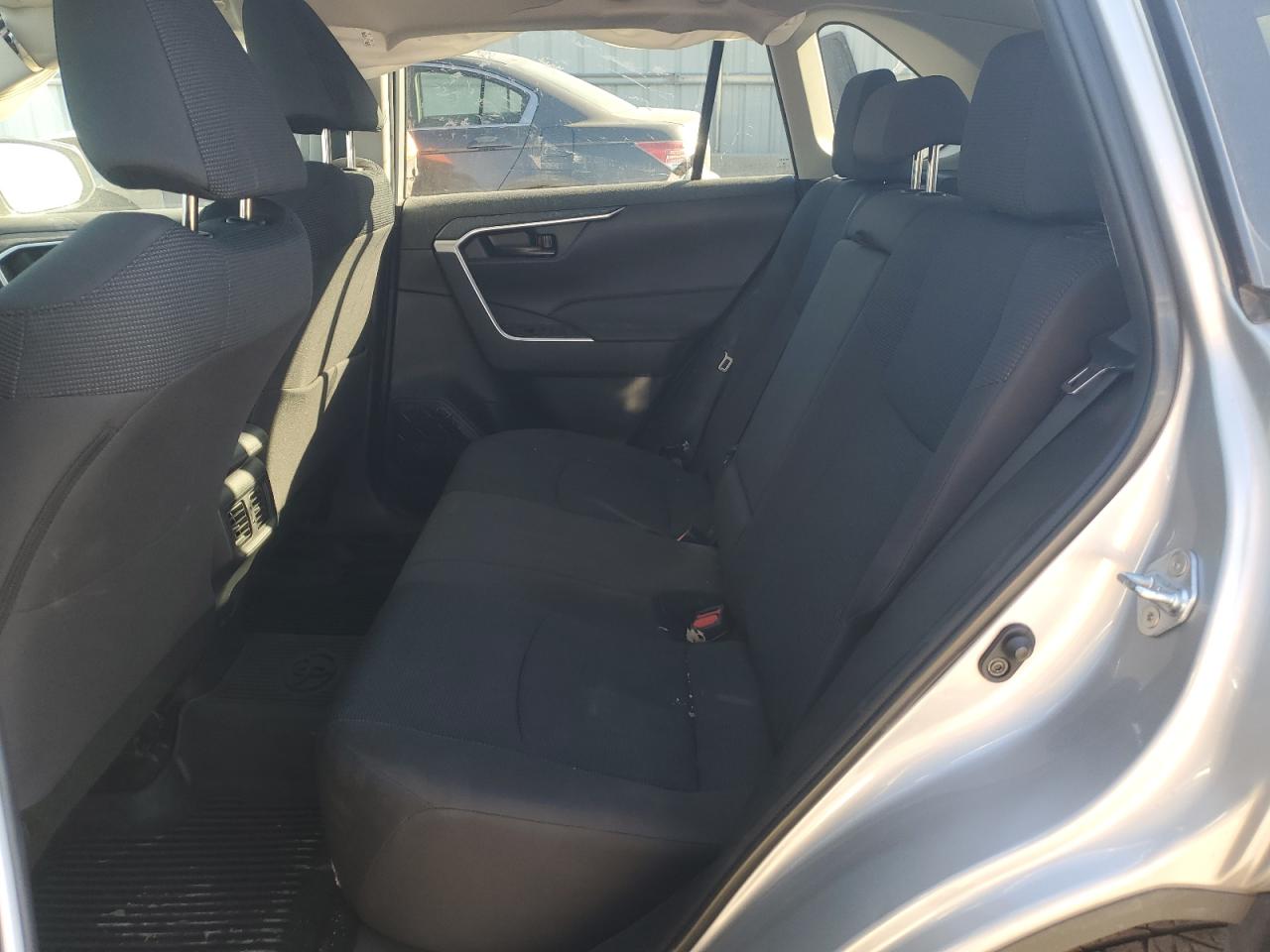 2024 TOYOTA RAV4 LE photo 21