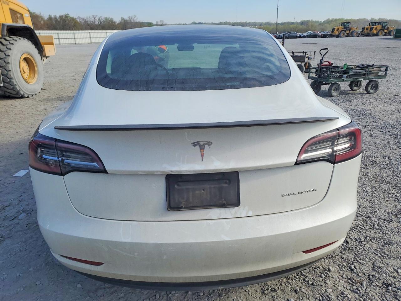 2023 TESLA MODEL 3 photo 11