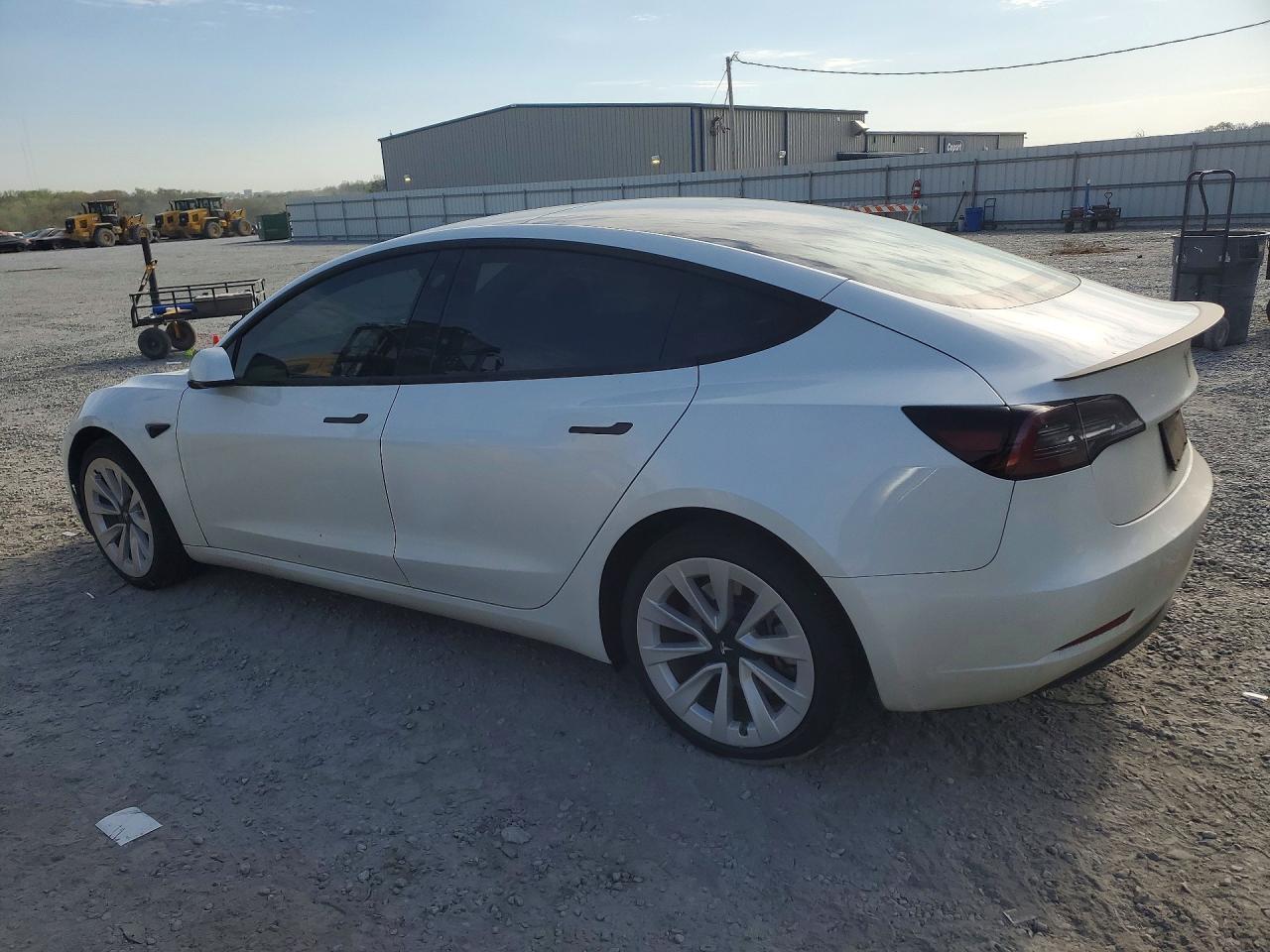 2023 TESLA MODEL 3 photo 3