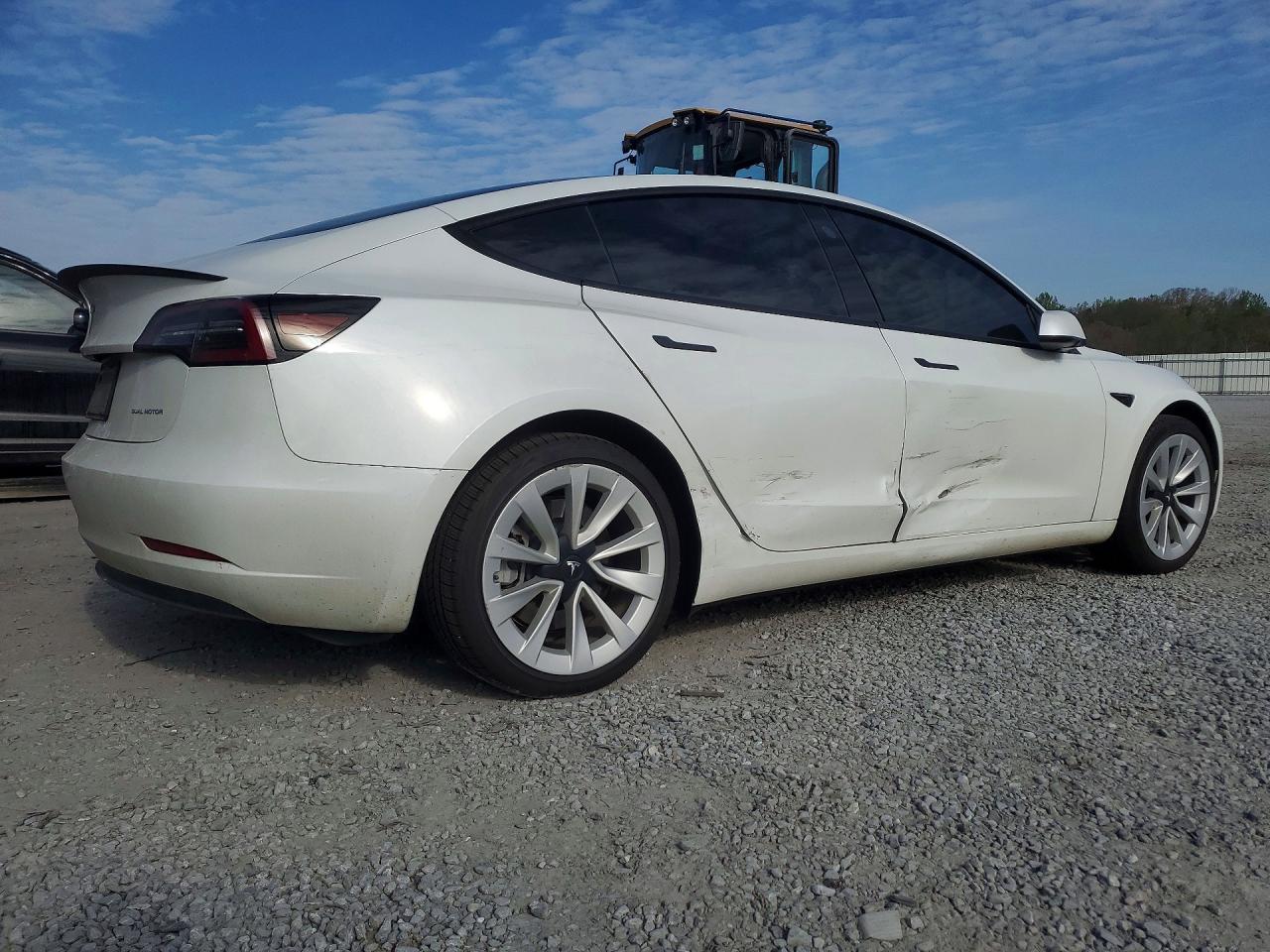 2023 TESLA MODEL 3 photo 5